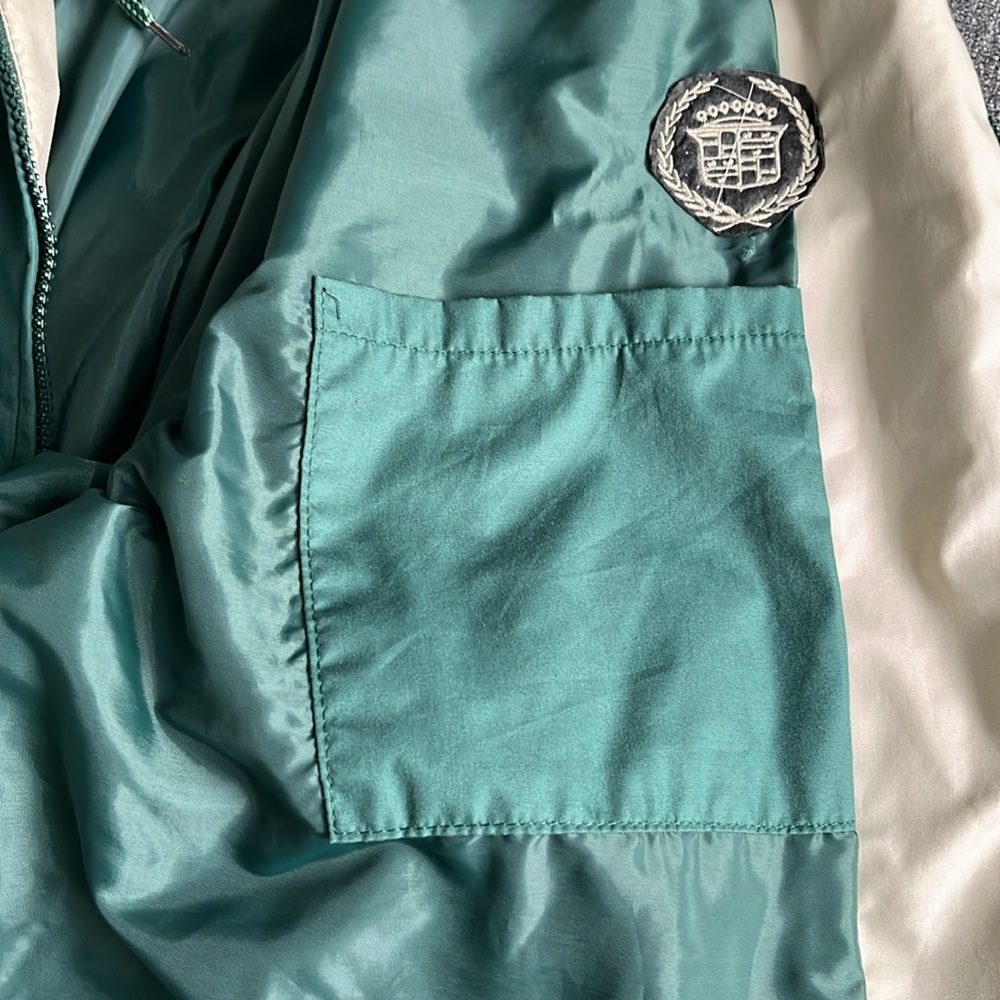 Vintage Cadillac Men’s Lightweight Jacket - Picture 7 of 14